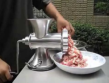 meat grinder uk