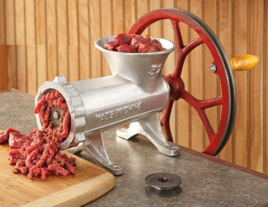 How To Use A Manual Meat Grinder At Home? A Detailed Guide