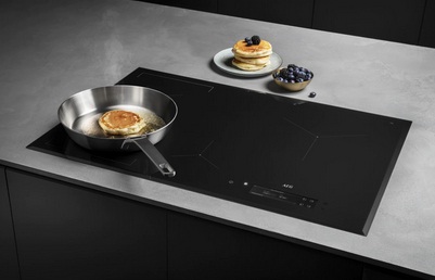 A Clean Induction Hob